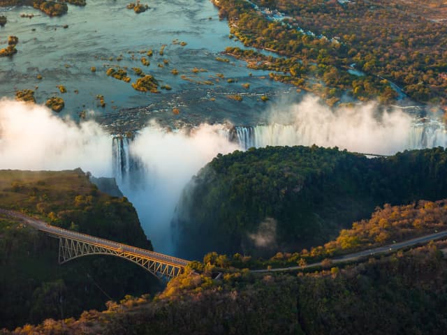 빅토리아 폭포, 짐바브웨 / 잠비아