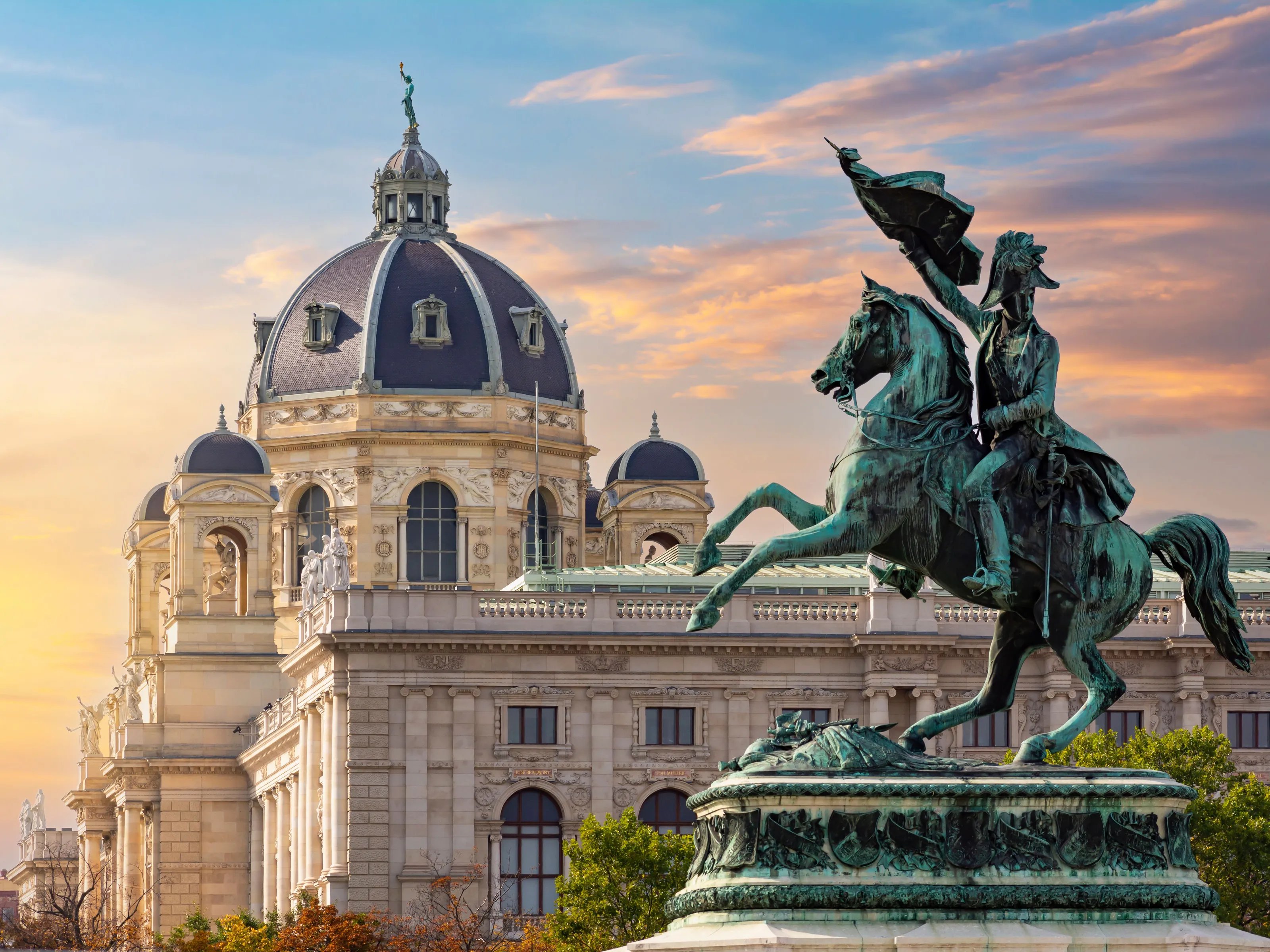 Vienna Travel Guide 2026 | Tips, Costs & Local Insights Vienna Travel Guide 2026 | Tips, Costs & Local Insights